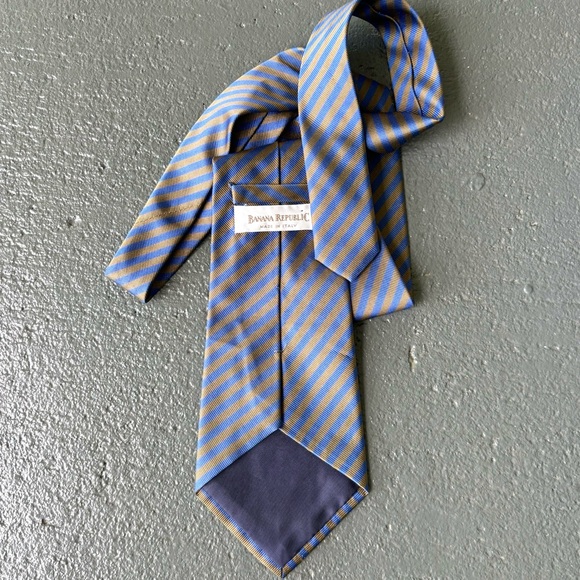 BANANA REPUBLIC 100% Italian Silk Vintage 90s Y2K Diagonal Stripe Necktie - Picture 4 of 6